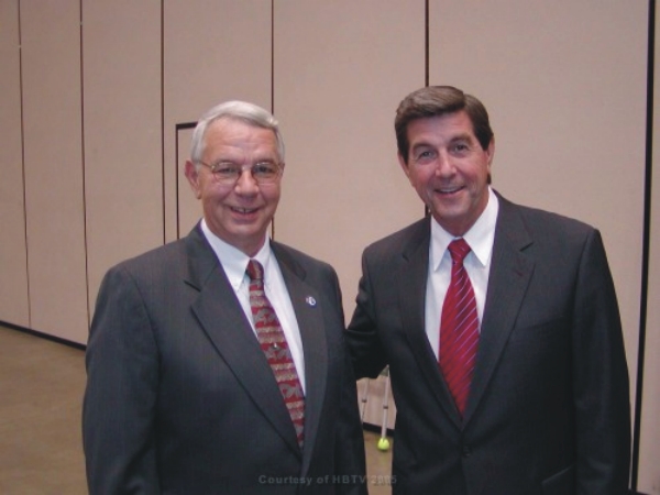 5-23-05 ACE Award Ken Sunseri & Governor Bob Riley